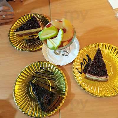 ‪abou Mehrem Pastry‬