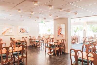 Thon Restaurant