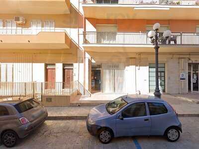 Pizza Pazza a Pezzi, Sicilia