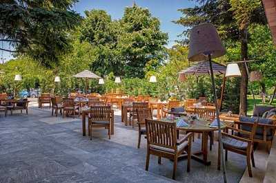 Pine Restaurant & Terrace