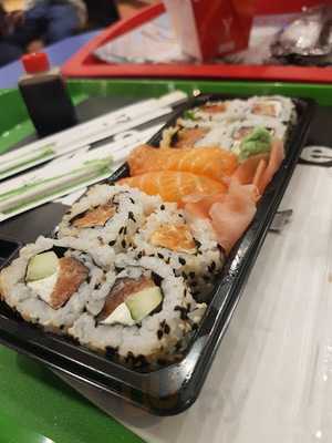 Japanos, Bucharest