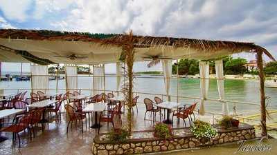 Buffet Batana menu