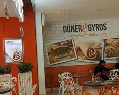 ‪doner And Gyros Wtc Mall‬