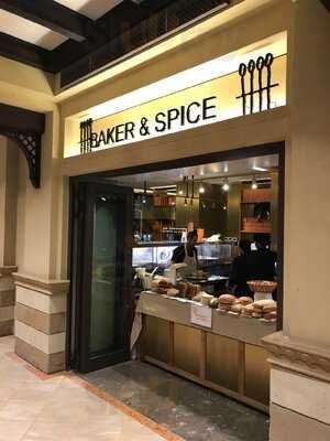 ‪baker & Spice‬