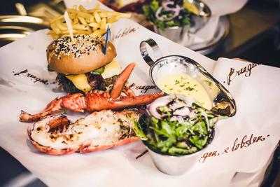 ‪burger And Lobster Dubai‬