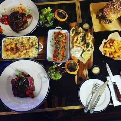 ‪Le Petit Belge Motor City‬