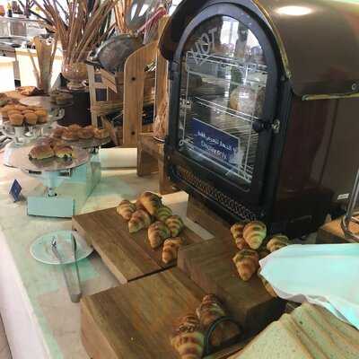 ‪Lido at The QE2‬