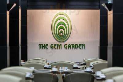 ‪The Gem Garden‬