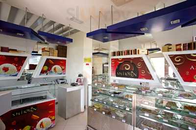 ‪Kamat Shireen Al Mankhool‬