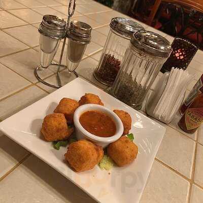 ‪Capri Italian Grill & Restaurant‬