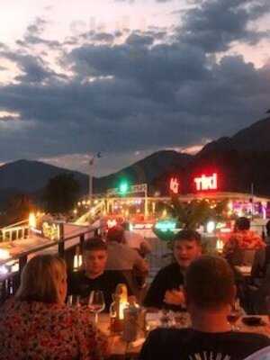 Hangover Bar