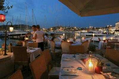 Tuval Restaurant Çeşme Marina