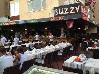 Buzzy Restaurant Mahmutlar