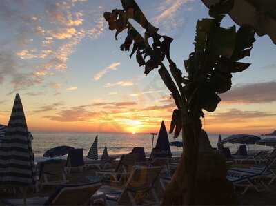 Jungleman Amigos Beach Club