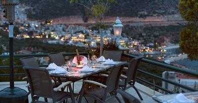 Sea Point Restaurant At The Kalkan Regency Hotel