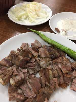 Beyoğlu Cağ Kebap & Pide