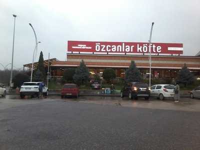 Özcanlar Köfte