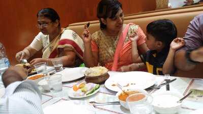 ‪Golconda Paradise‬