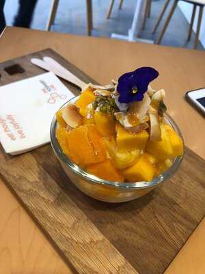 ‪The Yoghurt Lab‬