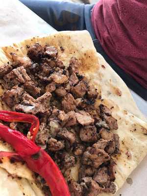 Dutlu Bahçe Kebap Salonu