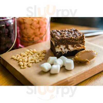 ‪The Brownie Box‬