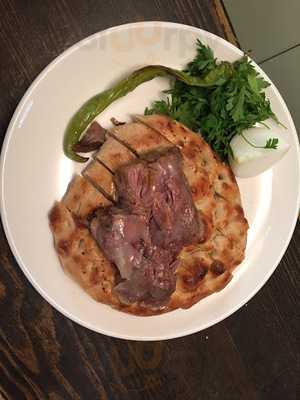 Betik Konyalı Etli Ekmek