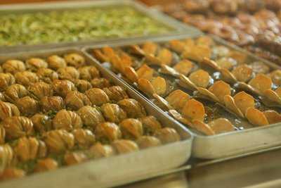 Ladda Baklava Store