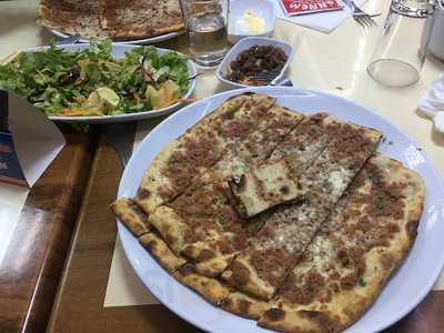 Annem Pide ve Kebap Salonu