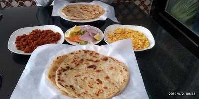 ‪rona Restaurant‬