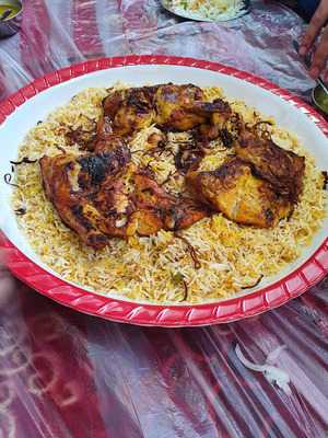 ‪new Al Mukalla Restaurant‬