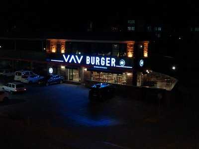 Vav Burger Sakarya Şubesi