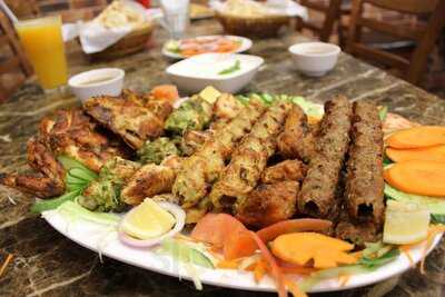 ‪Androon Lahore Restaurant‬