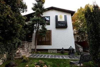 Niki Restaurant