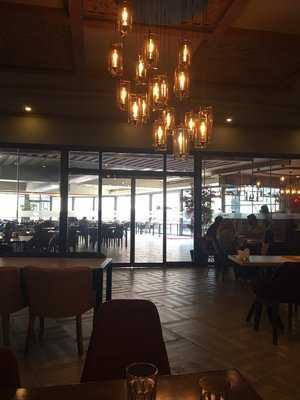 Foresta Cafe Bistro