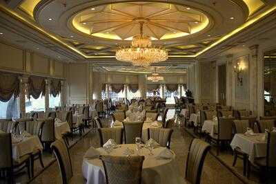 ‪Shandiz Restaurant & Café‬