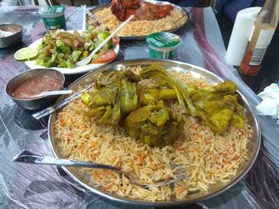 ‪Green City Corner Cafeteria‬