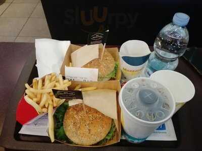 McDonald's, Catania