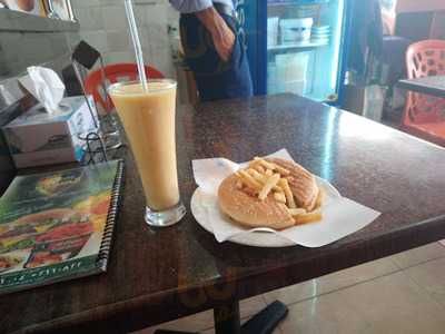 ‪al Safwa Cafeteria‬