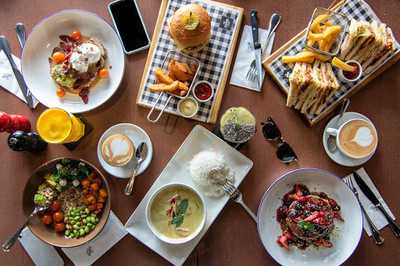 ‪The Coffee Club‬