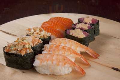 ‪Umi Sushi Restaurant‬