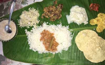 ‪Royal Paris Restaurant‬