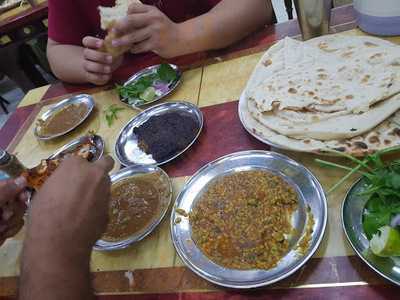 ‪New Mubarak Restaurant‬