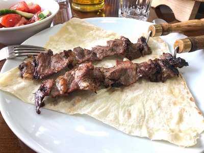 Yörem Cağ Kebap & Döner