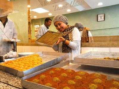 Nuri Usta Burma Kadayif & Baklava