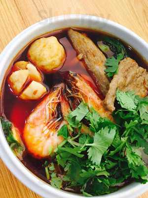 ‪Chongqing Noodle House‬