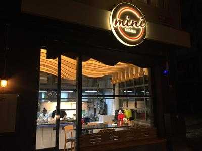 Mini Eatery