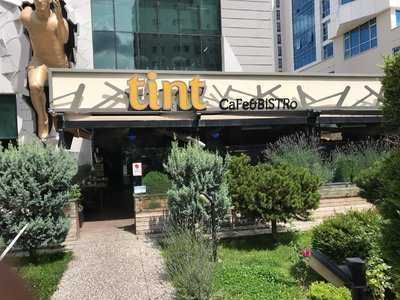 Tint Cafe & Bistro