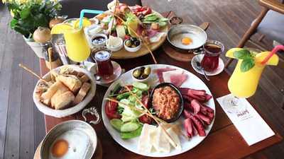 Aum Pasta Ve Cafe menu