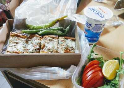 Safak Pide & Lahmacun Salonu, İzmir