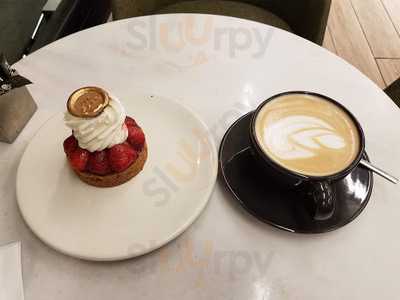 Balkonak Restaurant & Cafe